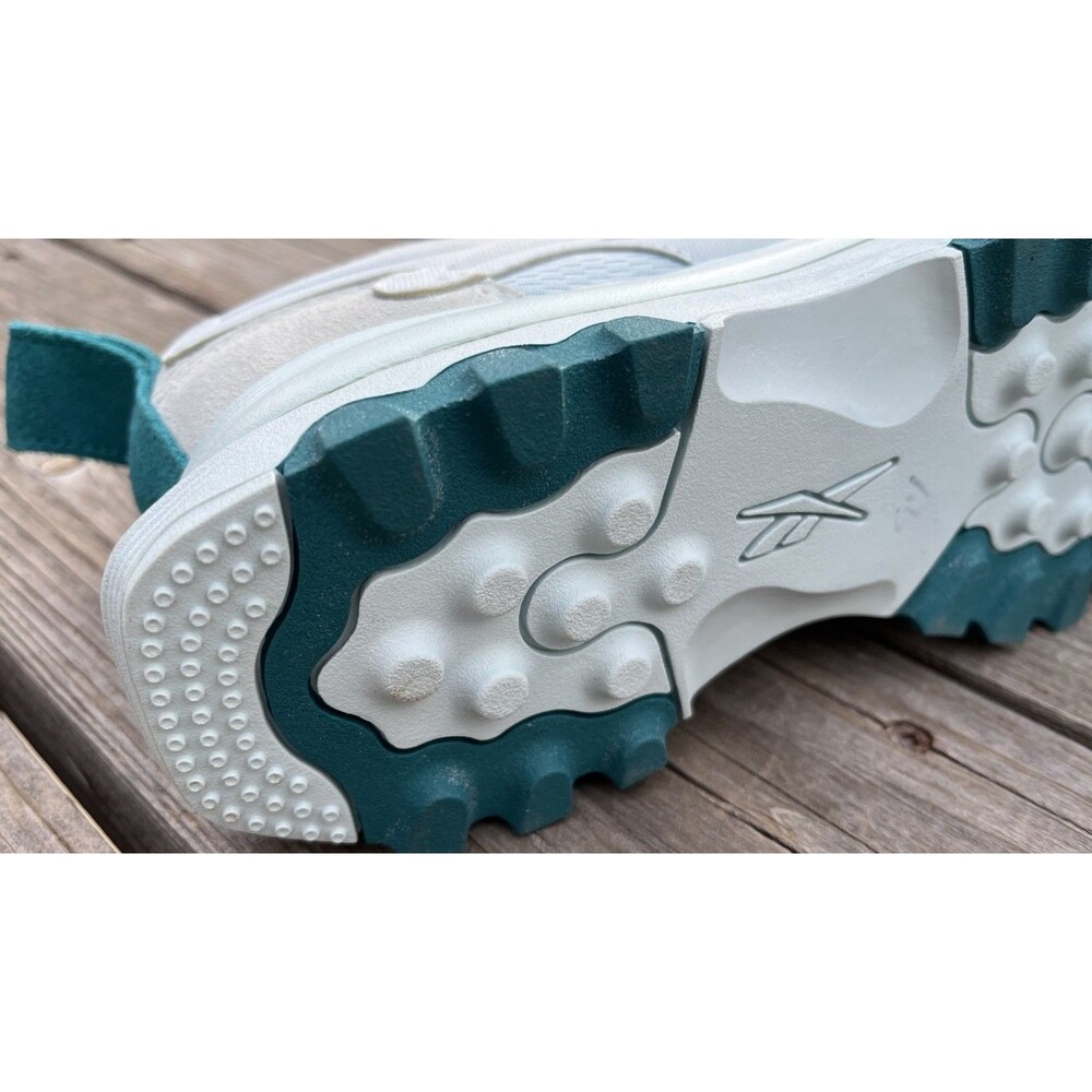 Reebok X Cardi B Classic Leather V2 Women's 6 Low Sneakers Whisper Blue - Picture 14 of 16